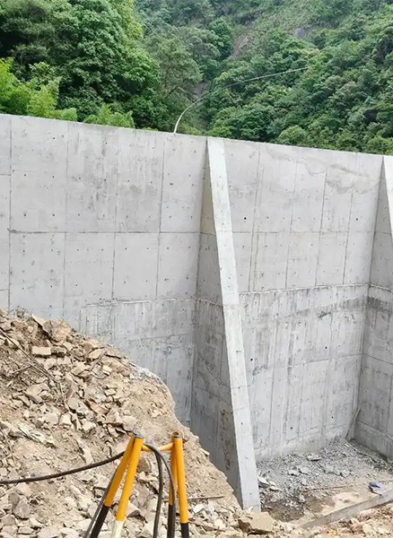 晋城陵川县重力式挡土墙